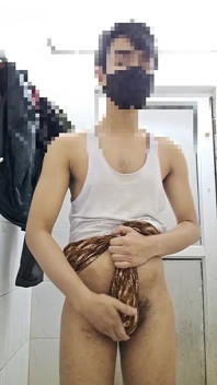 Showing off My Little Body