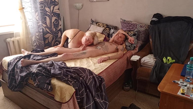 Zona901: Ho condiviso un letto con la mia matrigna l'ho scopata...