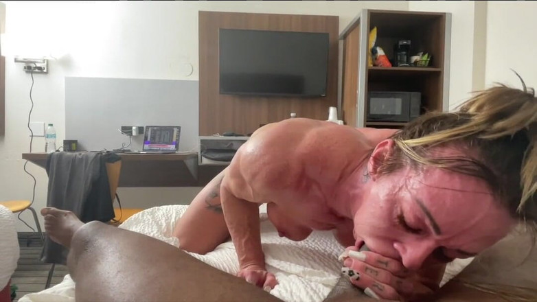 Simone Steele: Právě tam, tati