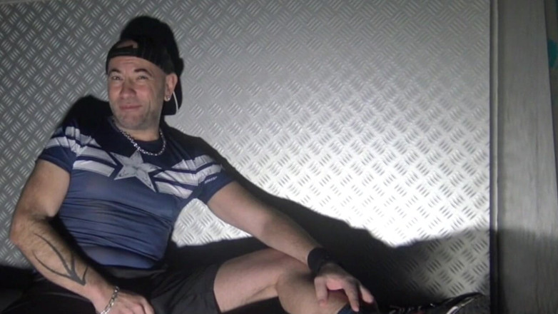 FRENCH AMATORS SEXTAPES: Slut Gets Reused Cum Ass