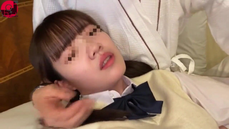 Studio JAV Launcher: Uniformierte Babys 0474 unzensiert