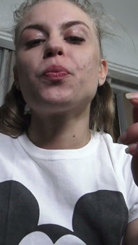 Kinky Fetish Naughty brat girl bubble gum l oli teasing!