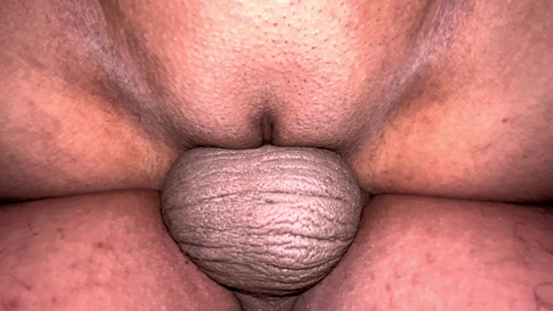 Kavya pandey: Hoje à noite eu estava fodendo no meu quarto quando meu...