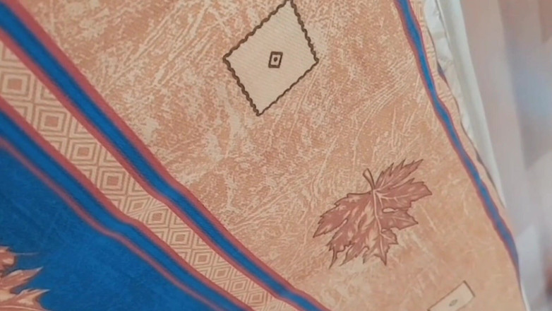 Kitty_Cross: Femboy 与美丽的身体炫耀那些性感的曲线