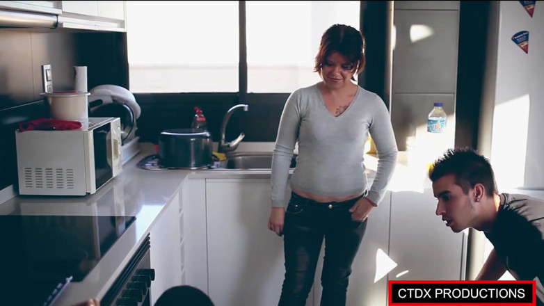 CTDX productions: Đụ một ngôi sao khiêu dâm trong nhà cô ấy