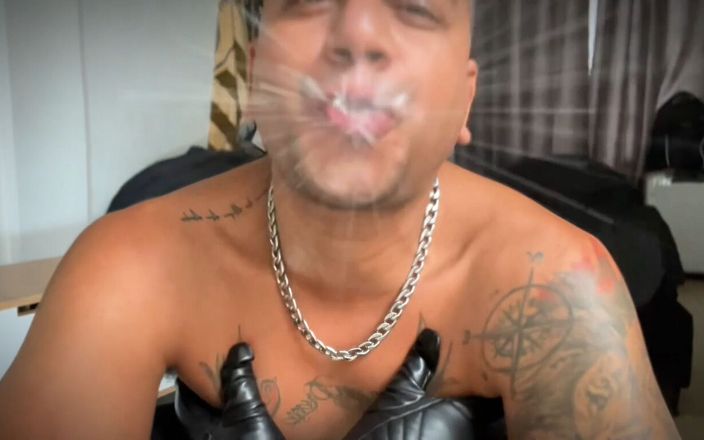Smoker Master: 고무 부츠 Pvc 침 굴욕