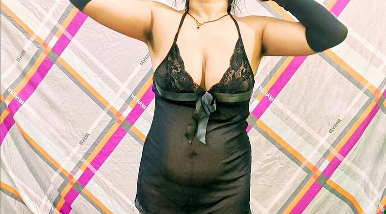 Abhikshasexvideos: Индийскую подругу жестко трахнули в примерочной одежды, хинди аудио секс-видео