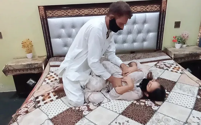 HotQueenPk: He Fucked Me While My Husband Busy in Office Meeting...