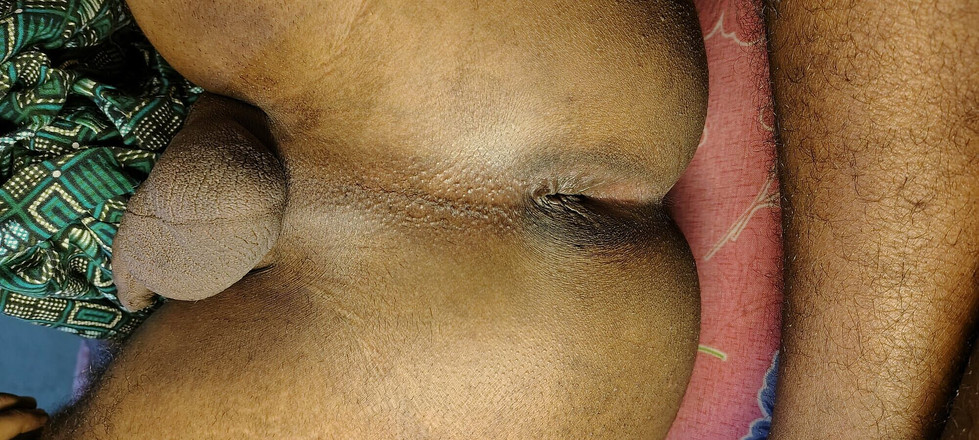 Babai: Den haarigen schwanz und das arschloch des freundes rasieren