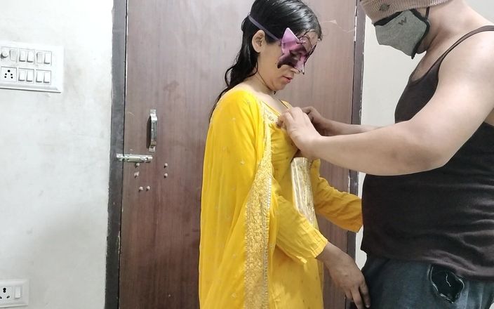NAASRIN KHAN: Sua Priya