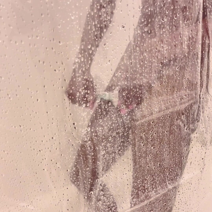Emilycreams1: Shaving in the Shower 2