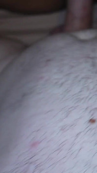 아시아 금발에 자연스러운 가슴을 가진 여성이 여러 번 사정하고 완전히 사정당합니다