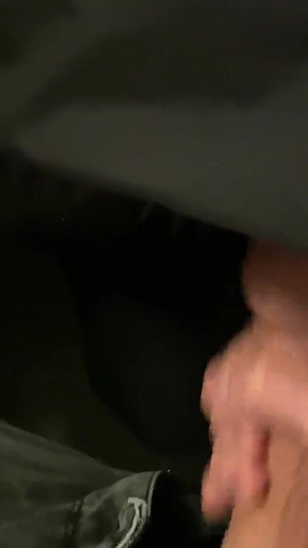 Deep Blowjob in the Elevator (Addy_broke) Deep Blowjob in the Elevator (Addy_broke)