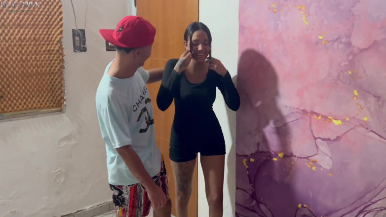 Titsbig: I Have a Surprise for My Indian Stepsister to Fuck...