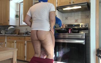 Arab Wife in Germany Lets Horny Husband Fuck Her Asshole – No Vaseline!!!