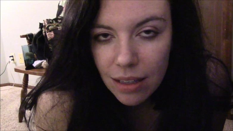 Lovely Lilith: Shh Nevzbuď svou manželku