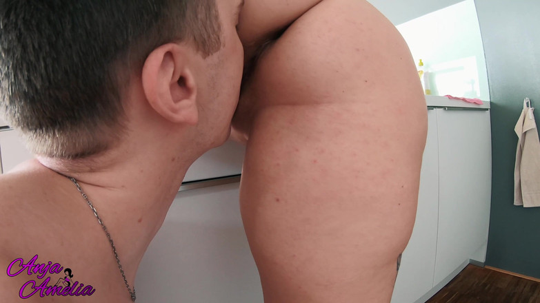 Anja Amelia: Spontaneous Ass Fuck for Breakfast