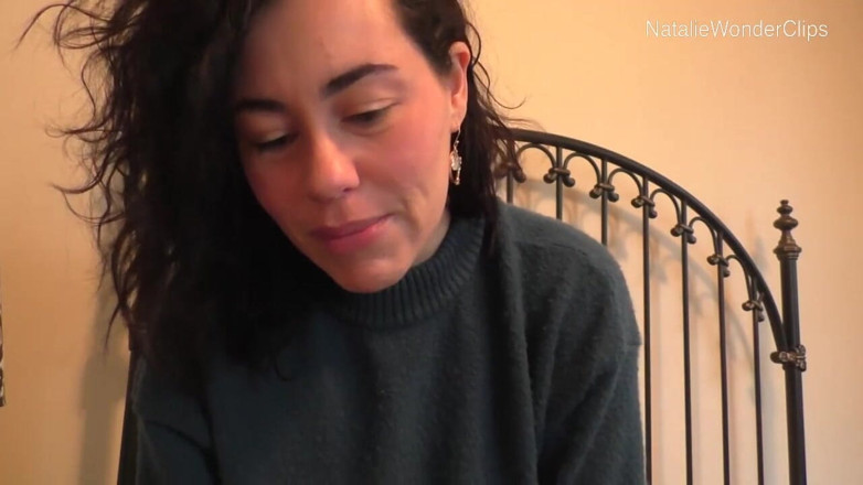 Natalie Wonder: Macocha leczy zranione małe siusiu siusiu