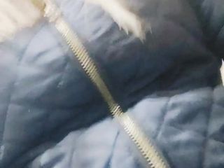 Miasincler: Коли ти на роботі, але ти гарячий, і настав час знайти ванну кімнату, яка пестить себе пальцями на роботі!!