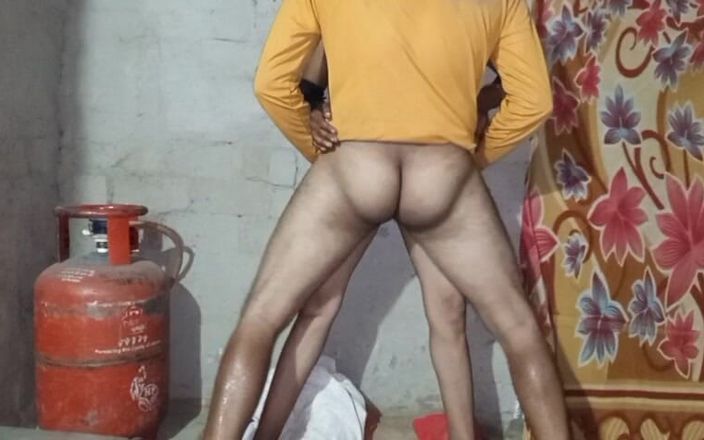 Kumari1996: Desi-man neukte het meisje hard