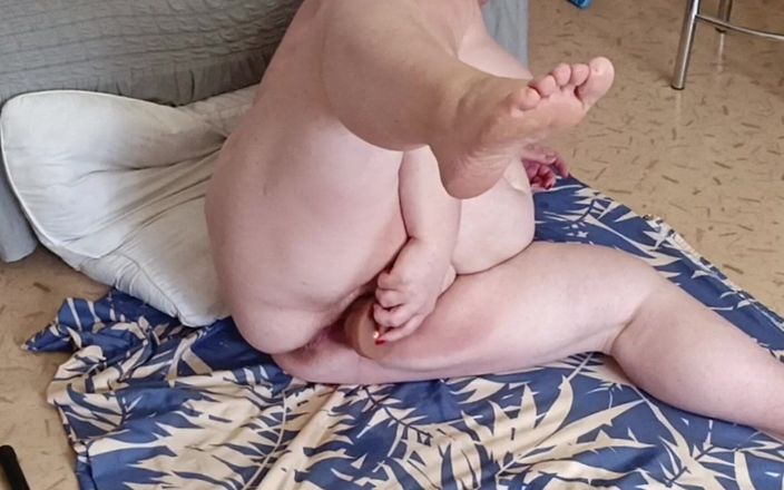 Zona901: Mẹ kế với bộ ngực mông to và cái lồn đầy...