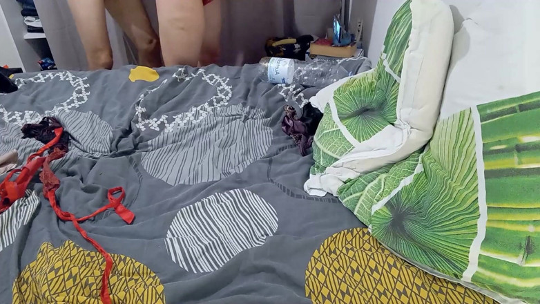 Sexy O2: Fransk amatör, doggy style fuck, satin underkläder, klädd sex, avsugning,...