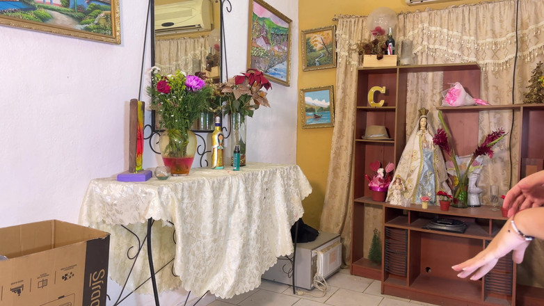 SugarPose: Ролевая игра с паранормальной активностью