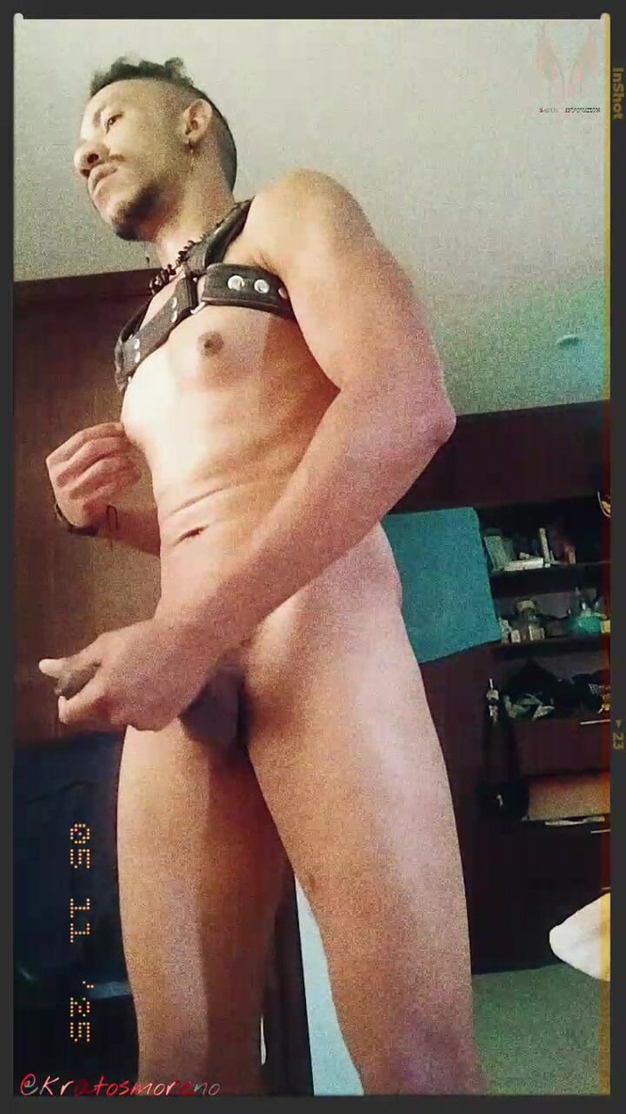 Kratosmoreno: Khratos의 자기 쾌락