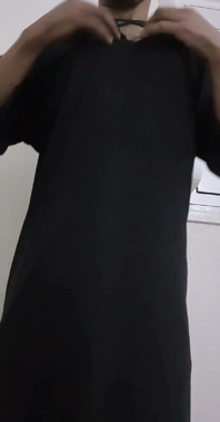My Beautiful Body Is a Moroccan Girl, I Want to Contain Me