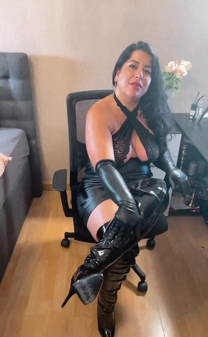 LadyAyse5: Jako kdybyste mě rádi 2