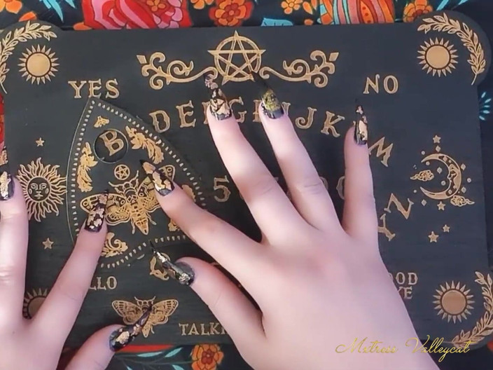 Mxtress Valleycat: Long Nails Ouija Asmr