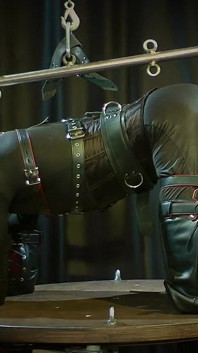 Heavy Chain Bondage Fox: Tight Corset, Leather Mask & Endurance Challenge