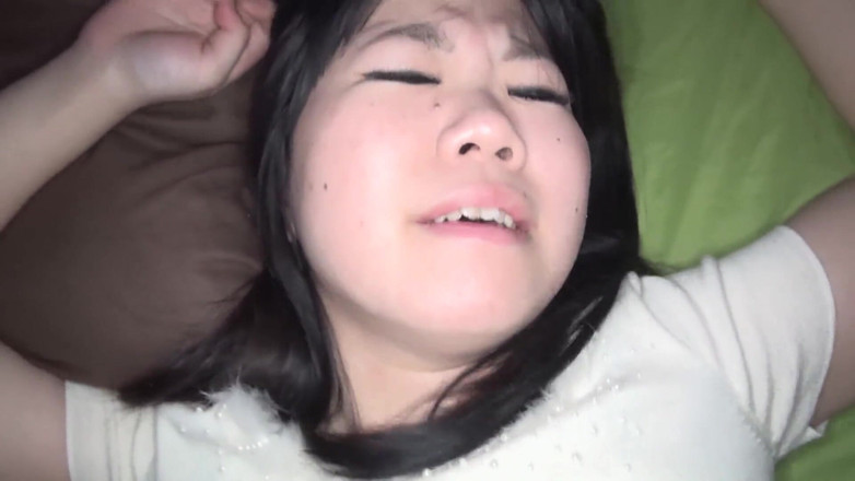 Caribbeancom: Gadis remaja jepang yang menggemaskan dientot dan dicrot di dalam...