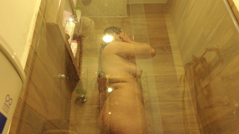 Andra Rose: I Want You to Shower with Me