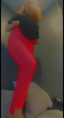 Lolafuccbunny: Lolafuccbunny mengusik dalam bingkap merah jambu panas