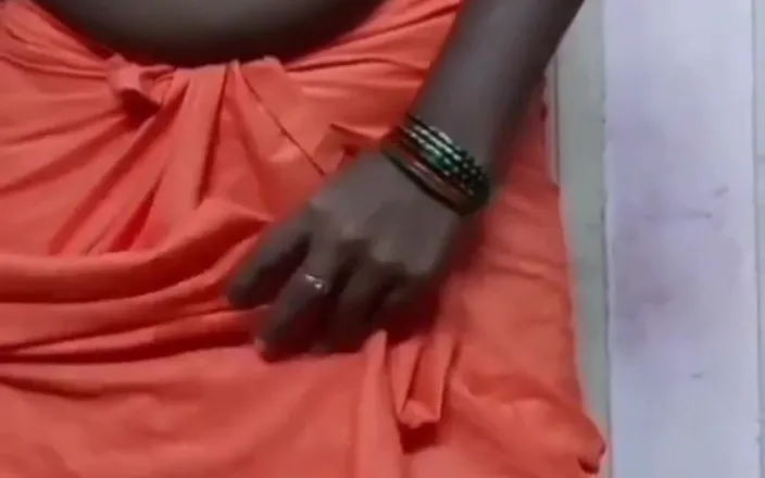 RenuRaj: Exotic Slut Wife’s Big Ass Twerks &amp; Curves Seduce in Hot...