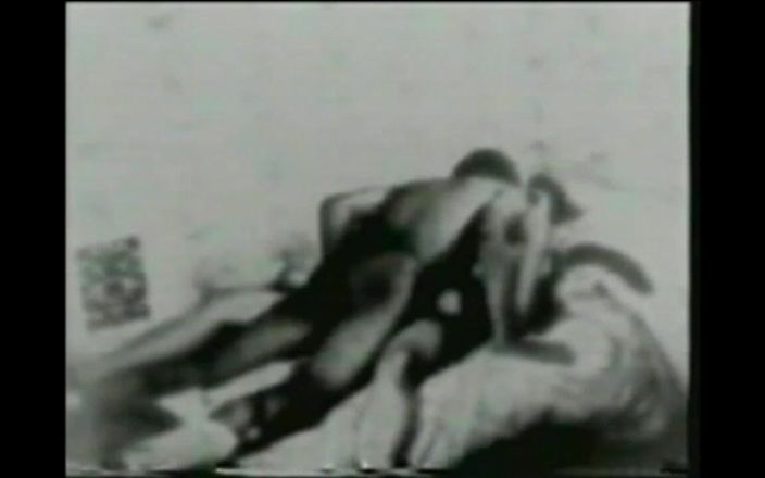 Vintage megastore: Vintage Black and White Lesbian Porn with Strapon