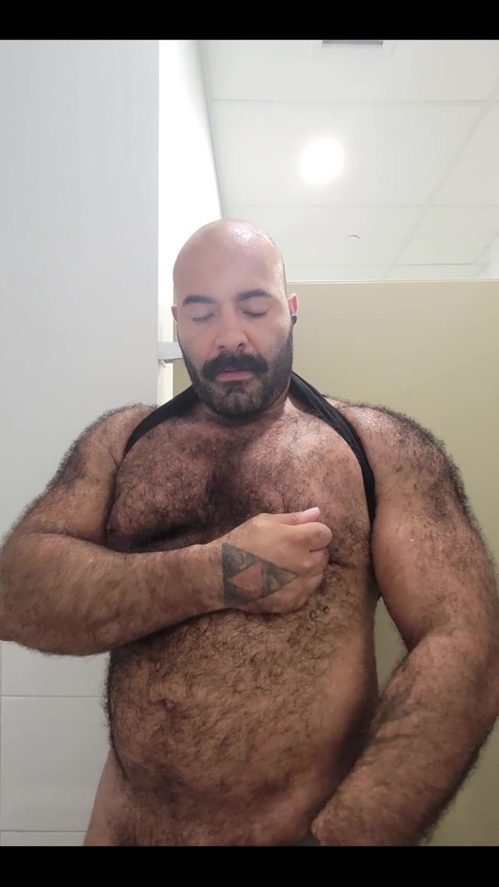 Lobo: Buon martedì titty