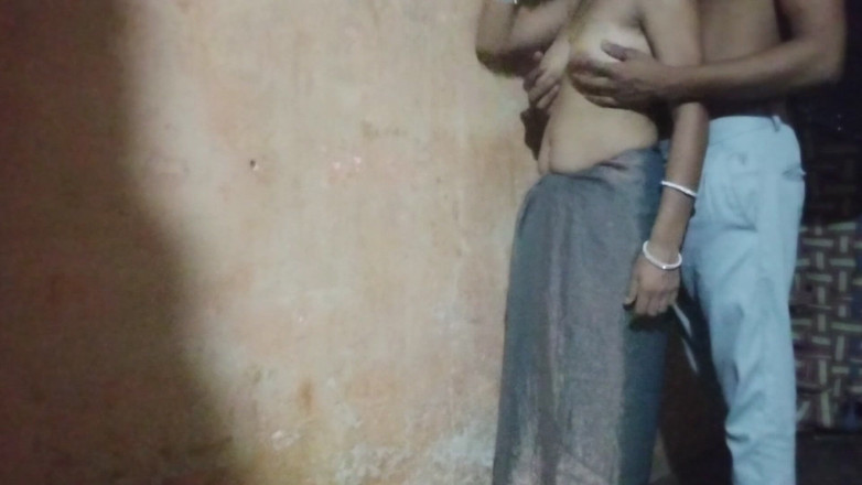 Cute_bhabhi14: Devar Ne Bhabhi Ko Piche Se Pela Jor Dar