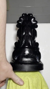 Völlige anal-Zerstörung hüpft auf Prince Charming Xxl | [10.17.2024]