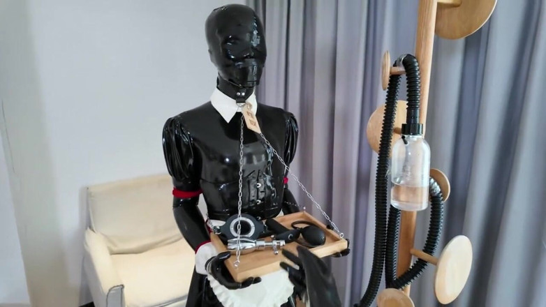 Aisan girl bondage: Perkhidmatan Pembantu rumah lateks