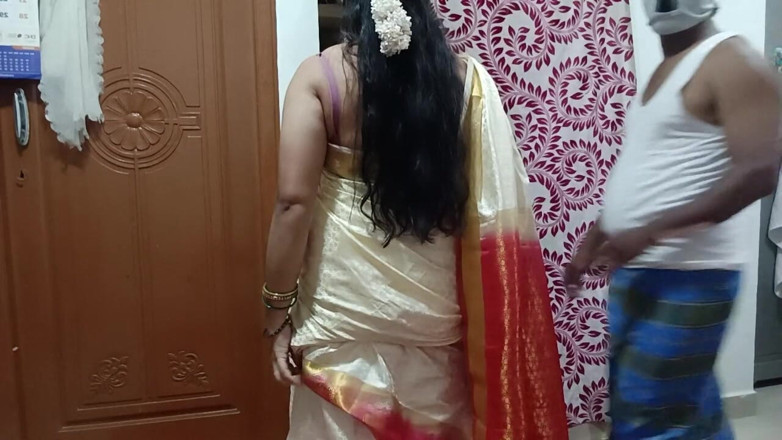 Muruga: Desi tante seks met echtgenoot