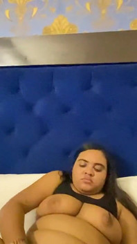 Expatriate's Wife Came to the Hotel to Fuck Herself.xxx