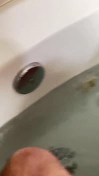 Diversão jacuzzi para nossa festa de aniversário para nós dois