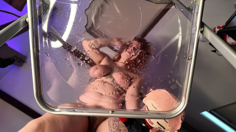 yukinky: This Naughty Redhead Squirts Right in Your Face - French Amateur...