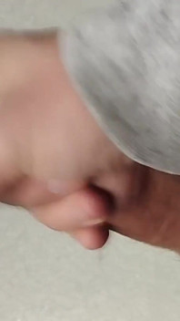 Fast masturbation before shift
