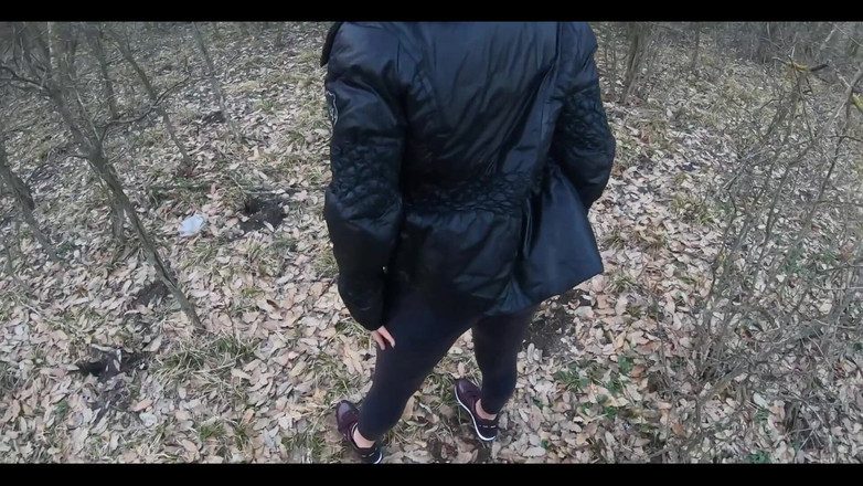 MilfyCalla: Blowjob im wald mit freund meines mannes, Downjacke fetisch 249
