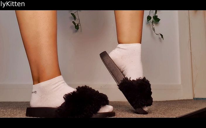 Holly Mae: HollyKittenn - adoração de pés e meias