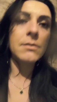 Teď potřebuješ moje svolení čůrat! Budu na tebe čůrat