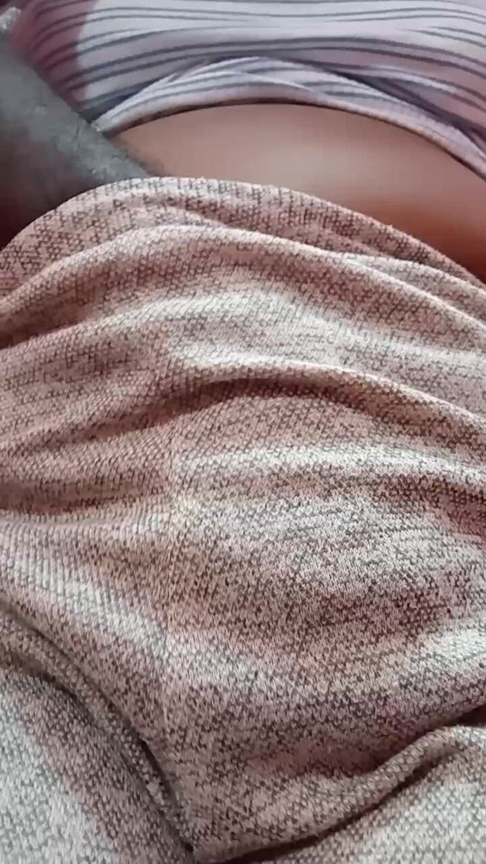Benita sweety: Pregnant Lady Hot Chocolate Sex on Chair